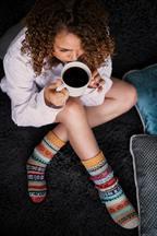 Chaussettes femme colorées en maille avec motifs multicolores
